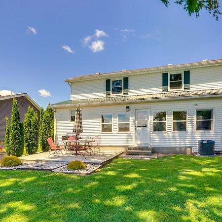 Howe Retreat With Fire Pit And Private Boat Dock! Εξωτερικό φωτογραφία