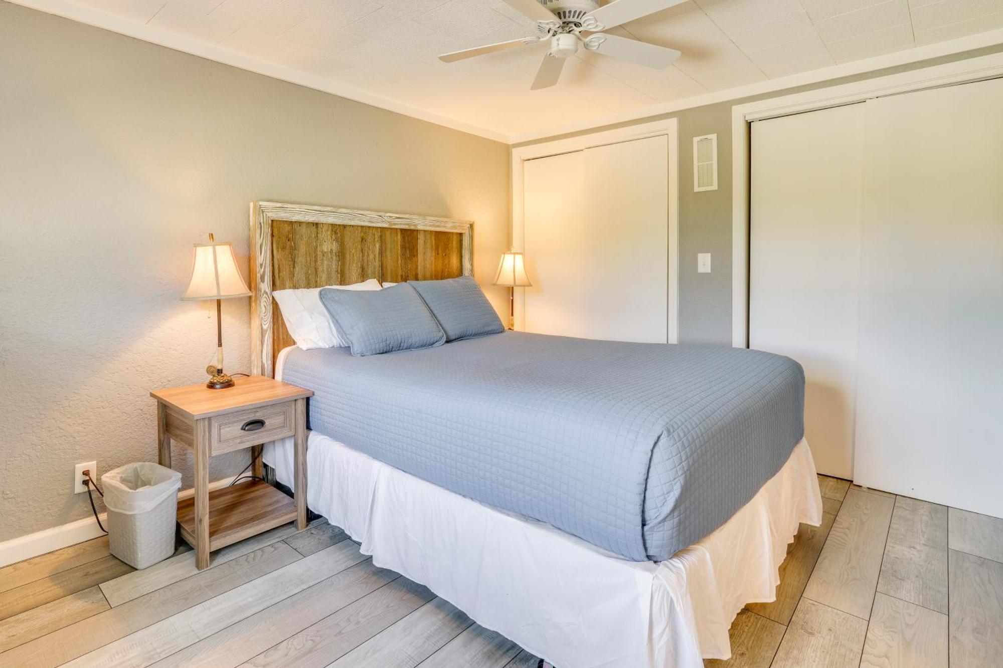 Howe Retreat With Fire Pit And Private Boat Dock! Εξωτερικό φωτογραφία